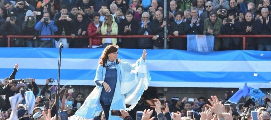 Cambiemos espera alguna definición de Cristina Kirchner para presentar a sus candidatos