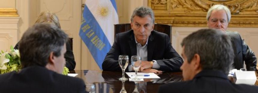 La confianza en el Gobierno cayó a un nuevo mínimo histórico