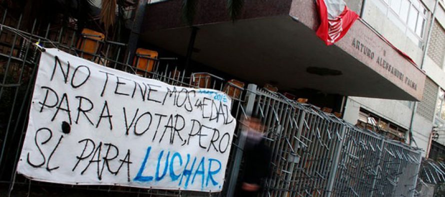 El Gobierno porteño acusó al kirchnerismo de solventar las tomas en los colegios