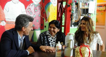 Mauricio Macri visita Santiago del Estero junto a Margarita Barrientos