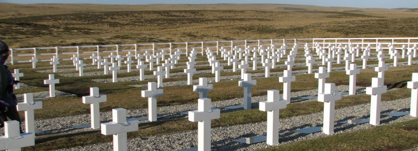 Esta semana notificarán a los familiares de los 88 caídos identificados en Malvinas