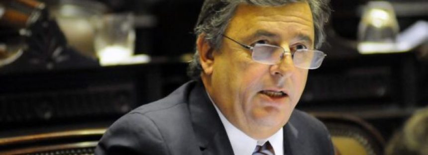 Mario Negri pidió la renuncia de Valentín Díaz Gilligan