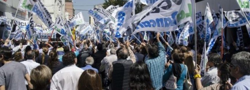 La Bancaria comenzó un paro por 48 horas en rechazo al aumento del 9%