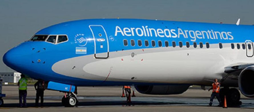 Aerolíneas reprogramará 35 vuelos y no venderá pasajes hasta el domingo