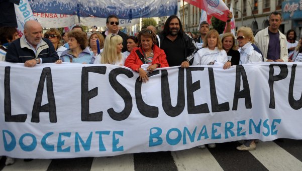 Los Docentes Bonaerenses Vuelven A Parar Y Podrían Descontarles El Día ...