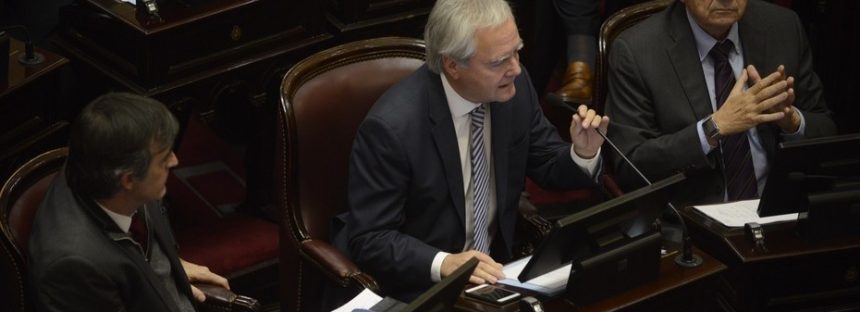 En un contexto de paridad absoluta, comienza el debate por el aborto en el Senado