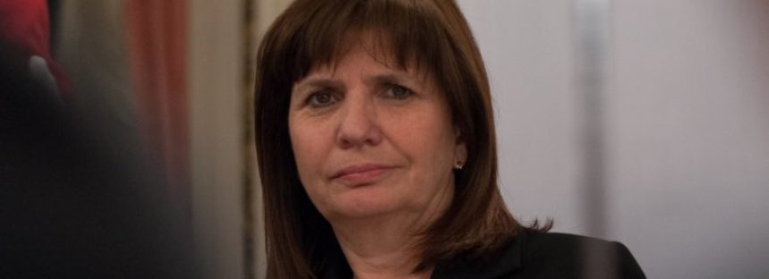 Bullrich sostuvo que el anuncio de Moyano «es extorsivo»