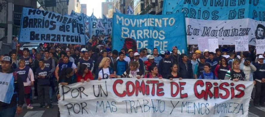 El Gobierno convoca a las organizaciones sociales para bajar la tensión