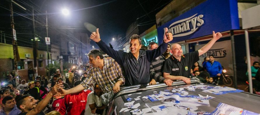 Massa acompañó la reelección de un candidato clave en Santiago del Estero