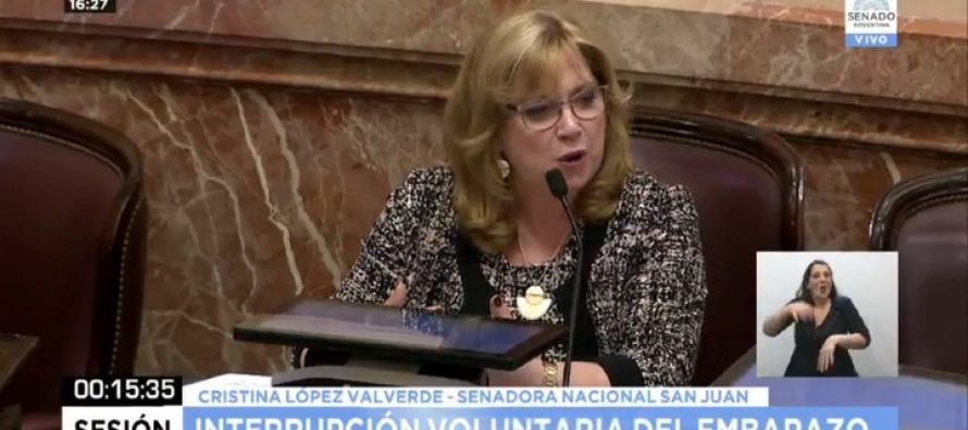 López Valverde explicó porqué dijo que no había leído uno de los proyectos