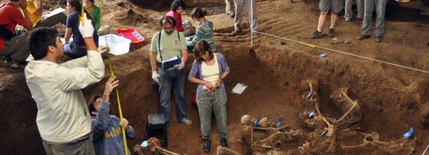 El Equipo de Antropología Forense paró sus actividades por falta de fondos