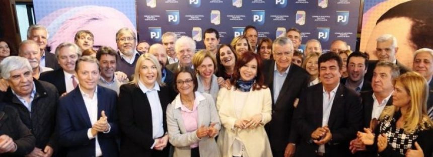 Cristina Kirchner participó de la cumbre del PJ luego de 16 años