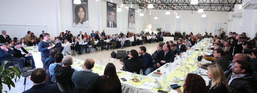 Frente de Todos: encuentro entre Axel Kicillof y los candidatos a intendentes del PJ