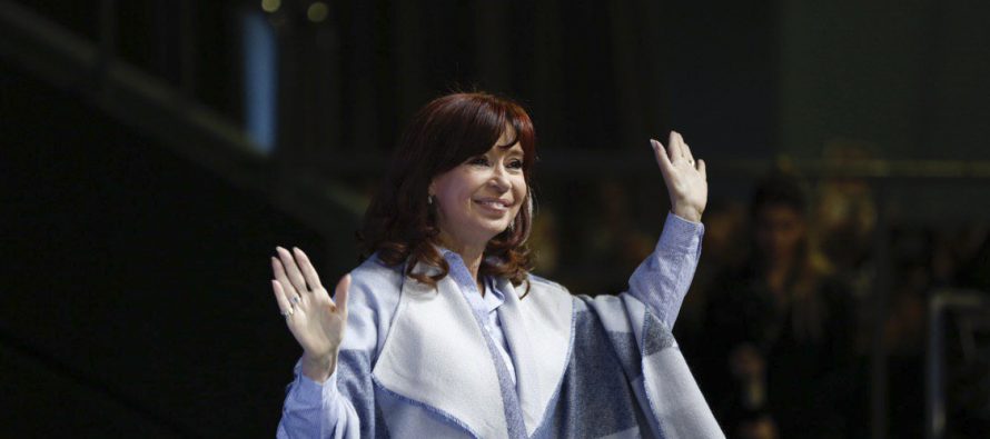 Tras su viaje a Cuba, Cristina Kirchner regresará al país para retomar la campaña