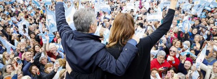 En busca de la hazaña: cuántos votos nuevos necesita Macri para ir a un balotaje