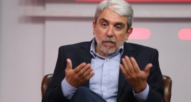 Aníbal Fernández apuntó contra Máximo Kirchner: “No sé cuántas horas trabaja”