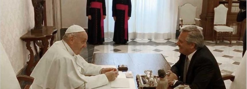 Reunión entre Alberto Fernández y el papa Francisco en el Vaticano: “Sean mensajeros de la paz”