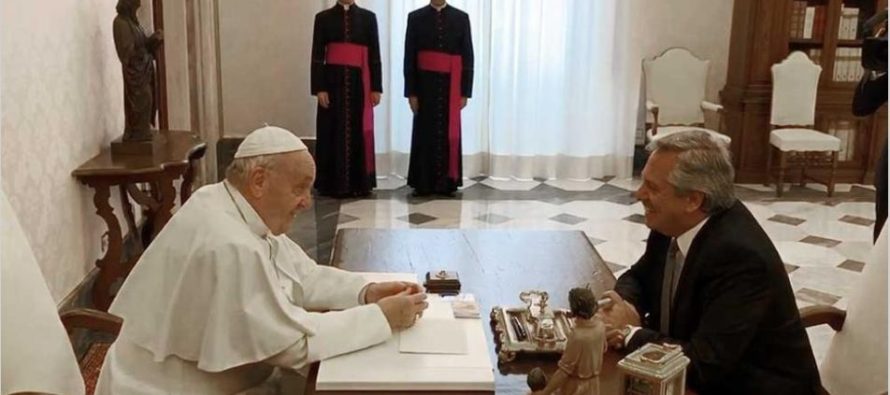 Reunión entre Alberto Fernández y el papa Francisco en el Vaticano: “Sean mensajeros de la paz”