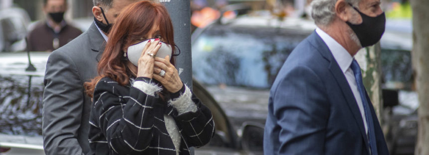 Cristina declaró como testigo en una causa por supuesto espionaje del Gobierno de Macri