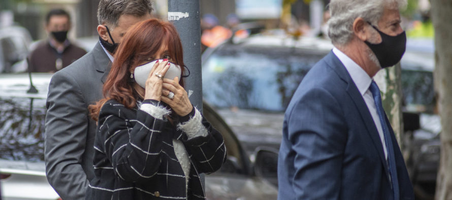 Cristina declaró como testigo en una causa por supuesto espionaje del Gobierno de Macri