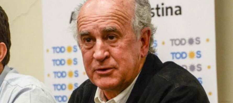 Oscar Parrilli: «Saltaron los que tenían que saltar»