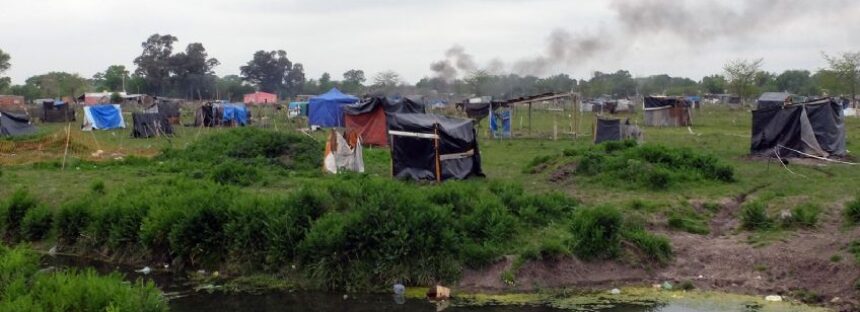 Buenos Aires otorgará subsidios de $50 mil por mes para evitar tomas de tierras