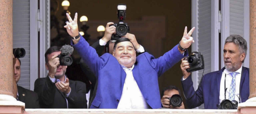 Se fue un ídolo: murió Diego Maradona, a los 60 años