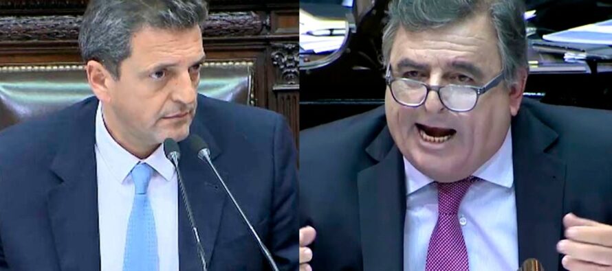 Massa y Negri se cruzaron por una supuesta alteración en el orden de la sesión