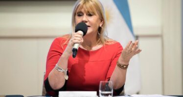El Gobierno formalizó la renuncia de Marcela Losardo