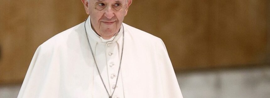 El Papa Francisco se despega de la interna entre Alberto Fernández y Cristina Kirchner