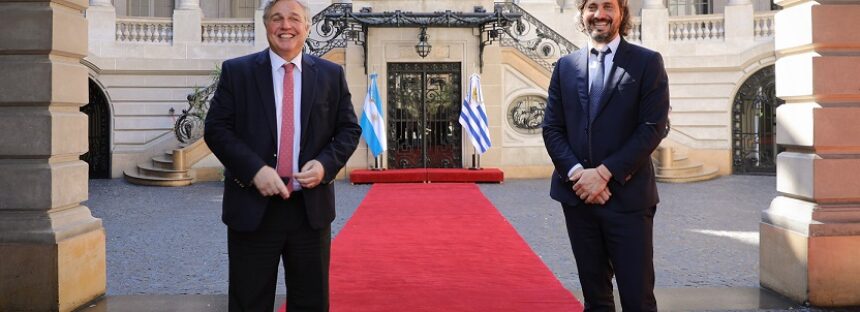 Cancilleres de Argentina y Uruguay acordaron reuniones para seguir analizando la relación bilateral