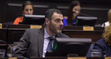 Asumieron las nuevas autoridades de la Cámara de Diputados Bonaerense: Urreli sigue como vicepresidente