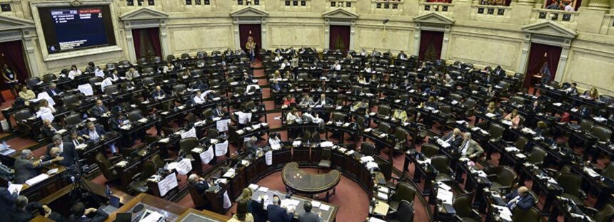 Diputados volverán a tratar la moratoria previsional y el bono para jubilados de $70.000