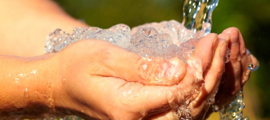 Los consejos para guardar agua en la ola de calor: los cortes de luz como gran foco