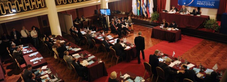 El oficialismo fijó los temas a discutir en el Parlasur y ya preparan la primera sesión plenaria