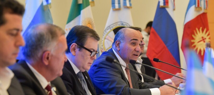 Manzur advirtió sobre el precio de los combustibles: «A los que cobren de más les vamos a caer con todo el peso de la ley”