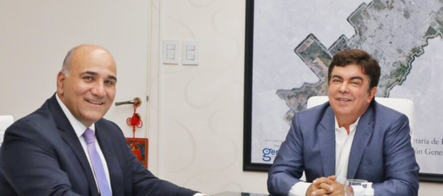 Manzur y Espinoza regalaron 20 mil tablets a estudiantes de La Matanza: «Es un día histórico»