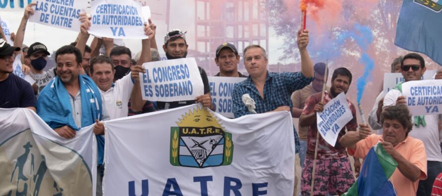 La UATRE analiza parar la producción si la Mesa de Enlace no acepta aumentar los sueldos