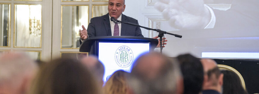 Manzur: «Trabajamos en políticas públicas que generen una Argentina con oportunidades hacia adelante»