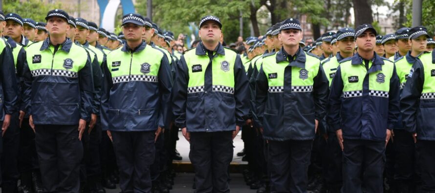 Osvaldo Jaldo reforzó la Policía tucumana con 787 nuevos agentes