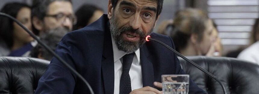 Tailhade, denunciado por D’Alessandro tras ser apuntado por espionaje ilegal