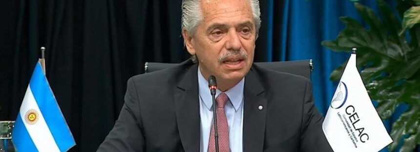 Alberto Fernández abrió la cumbre de la CELAC y remarcó que “la democracia está en riesgo”