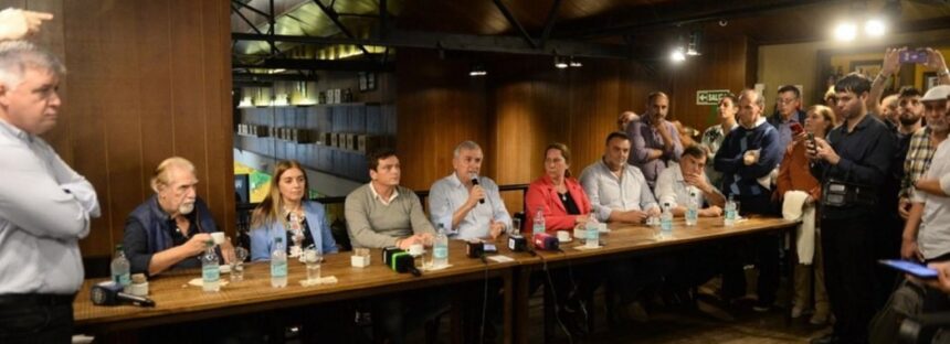Morales criticó a Cristina y pidió que Alberto trate de «enderezar un poco» la grave situación