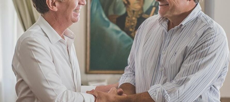 Elecciones: Santilli recibió el espaldarazo de un intendente del PRO para su candidatura