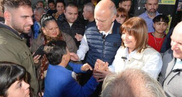 Grindetti relanza su campaña y visitará 60 municipios bonaerenses