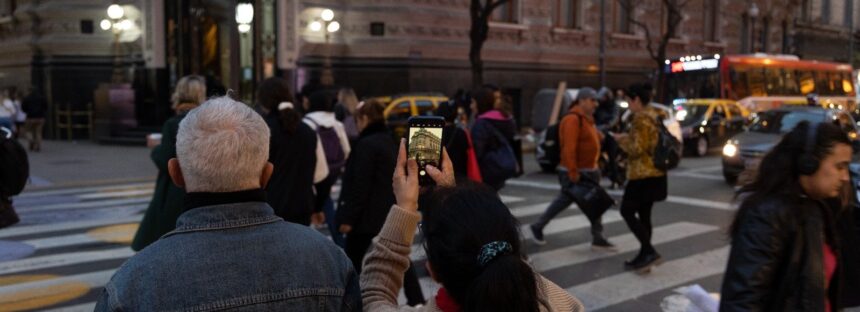 Turismo: por tercer mes consecutivo, ingresaron más turistas del extranjero al país que en la prepandemia