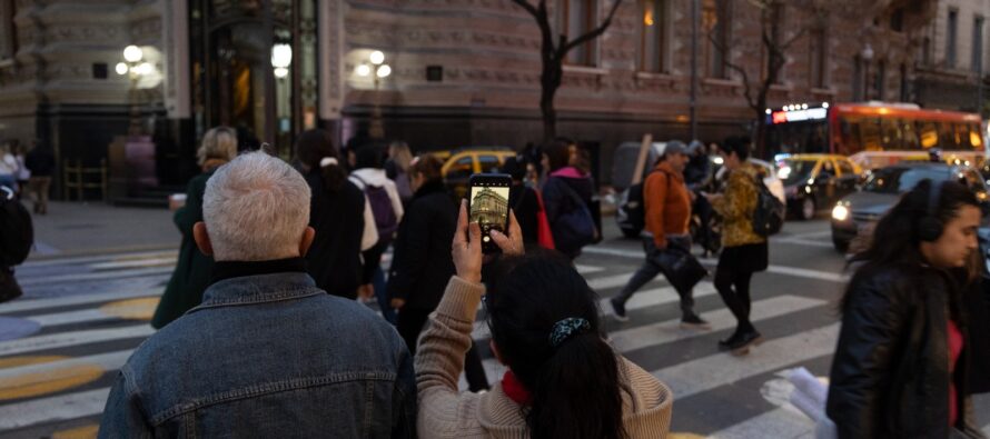 Turismo: por tercer mes consecutivo, ingresaron más turistas del extranjero al país que en la prepandemia