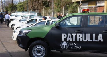 San Isidro: el municipio presentó nuevos patrulleros y una base de la policía bonaerense en la Cava