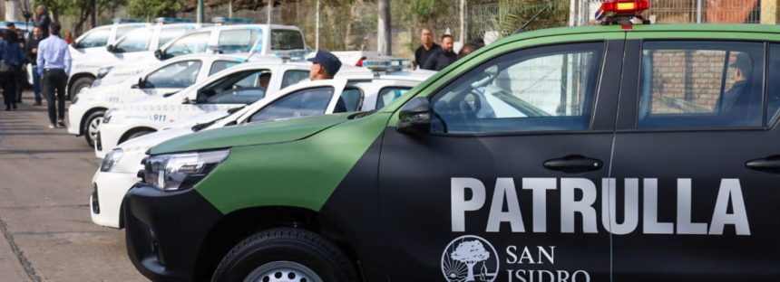 San Isidro: el municipio presentó nuevos patrulleros y una base de la policía bonaerense en la Cava