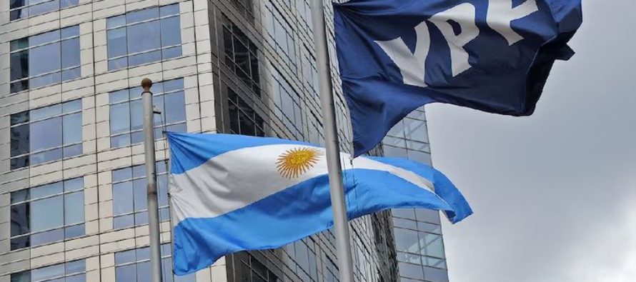 Juicio por YPF: EE.UU le pidió a la justicia que impida que la Argentina pague con acciones de la petrolera